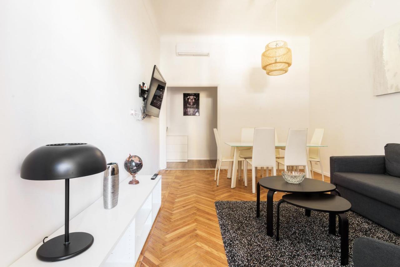 Hemeras Boutique Homes Luxury 4Bdr Close To Duomo Мілан Екстер'єр фото